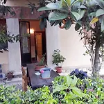 בית הארחה Bed In 3*
