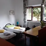 Bed In בית הארחה סיינה