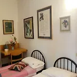 Bed In סיינה