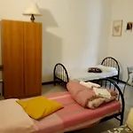 Bed In بيت ضيافة