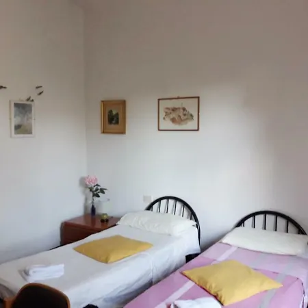 ゲストハウス Bed In シエーナ